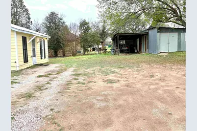 708 Avenue S, Marble Falls, TX 78654 - Photo 14