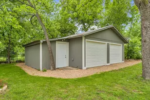 407 E Kerr St, Burnet, TX 78611 - Photo 20