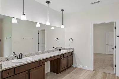 824 Sun Ray, Horseshoe Bay, TX 78657 - Photo 12