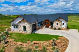 112 Legendary Ests Dr, Kingsland, TX 78639 - Photo 2