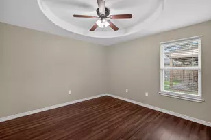 212 Knights Row, Cottonwood Shores, TX 78657 - Photo 20