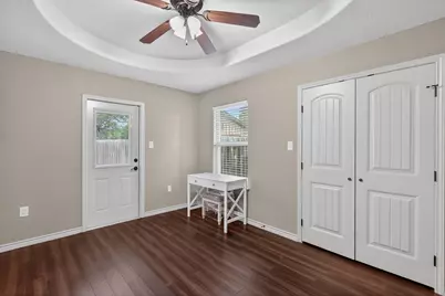 212 Knights Row, Cottonwood Shores, TX 78657 - Photo 18