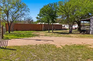 324 Poncho St, Kingsland, TX 78639 - Photo 10
