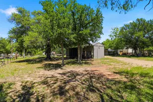 324 Poncho St, Kingsland, TX 78639 - Photo 2