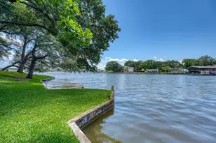 104 Bluebird Ln, Highland Haven, TX 78654 - Photo 16