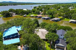 104 Bluebird Ln, Highland Haven, TX 78654 - Photo 2