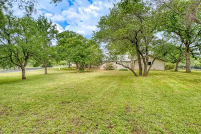 506 Lost Spur, Horseshoe Bay, TX 78657 - Photo 4