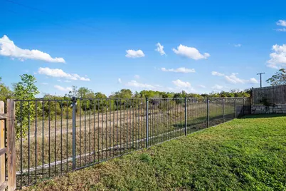117 Liard River Road, Hutto, TX 78634 - Photo 34