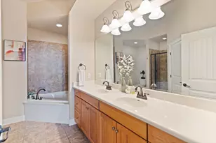 101 W Bank, Horseshoe Bay, TX 78657 - Photo 20
