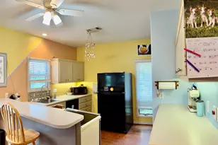 512 Side Saddle, Horseshoe Bay, TX 78657 - Photo 2
