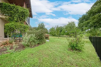 320 Lucy Ln, Horseshoe Bay, TX 78657 - Photo 34