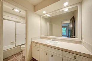 320 Lucy Ln, Horseshoe Bay, TX 78657 - Photo 30