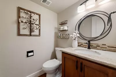 402 Hi Stirrup E4, Horseshoe Bay, TX 78657 - Photo 10