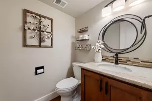 402 Hi Stirrup E4, Horseshoe Bay, TX 78657 - Photo 10