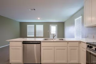 252 Rock Spgs Dr, Marble Falls, TX 78654 - Photo 6