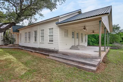 410 W West, Bertram, TX 78605 - Photo 32