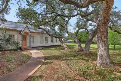 410 W West, Bertram, TX 78605 - Photo 28