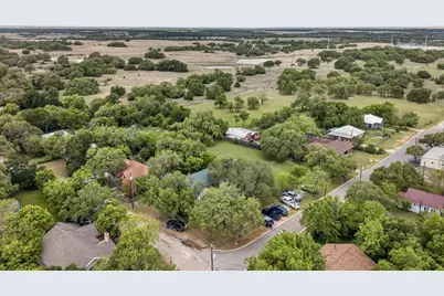 410 W West, Bertram, TX 78605 - Photo 38