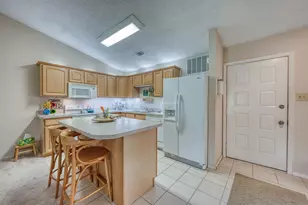 110 Big Spur, Horseshoe Bay, TX 78657 - Photo 6