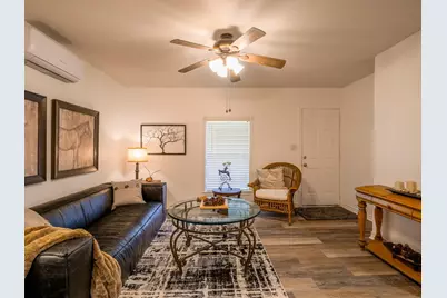 103 N Avenue Q, Johnson City, TX 78636 - Photo 8