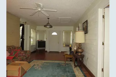 110 W Lakecrest Drive, Bluffton, TX 78607 - Photo 26