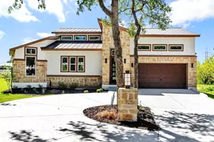 305 Fire Dance, Horseshoe Bay, TX 78657 - Photo 2