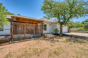 1863 Greenwood Ln, Kingsland, TX 78639 - Photo 32