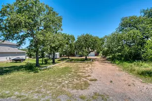 1863 Greenwood Ln, Kingsland, TX 78639 - Photo 34
