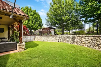 207 Enclave Cir., Horseshoe Bay, TX 78657 - Photo 18