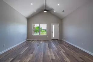 147 W Pine, Granite Shoals, TX 78654 - Photo 8