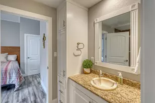 136 Hidden Oaks Dr, Kingsland, TX 78639 - Photo 32