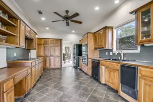 806 Fallow, Horseshoe Bay, TX 78657 - Photo 6