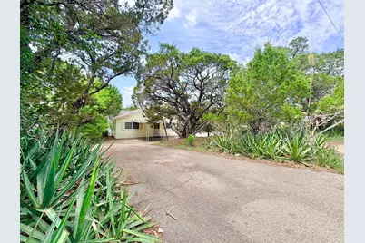 1115 Edgewater Drive, Spicewood, TX 78669 - Photo 4