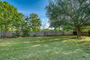 405 E Granite St, Llano, TX 78643 - Photo 44