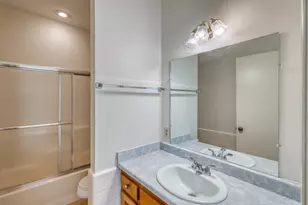 405 E Granite St, Llano, TX 78643 - Photo 18