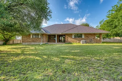 405 E Granite Street, Llano, TX 78643 - Photo 42