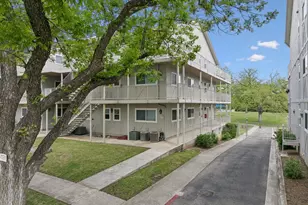 730 E Mather St, New Braunfels, TX 78130 - Photo 14