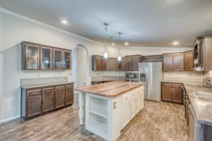 826 Sandy Mountain Dr, Sunrise Beach, TX 78643 - Photo 14