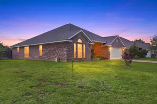 1932 Merlin Dr, Harker Heights, TX 76548 - Photo 44