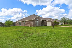 1932 Merlin Dr, Harker Heights, TX 76548 - Photo 6