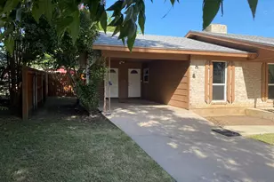725 N W, Burnet, TX 78611 - Photo 2