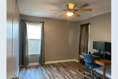 725 N West, Burnet, TX 78611 - Photo 6
