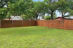 725 N W, Burnet, TX 78611 - Photo 22