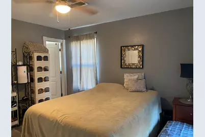 725 N West, Burnet, TX 78611 - Photo 20