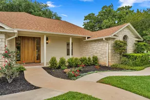 406 Ancient Oaks Dr, Marble Falls, TX 78654 - Photo 4