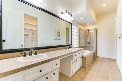 1308 Hi Circle N, Horseshoe Bay, TX 78657 - Photo 14