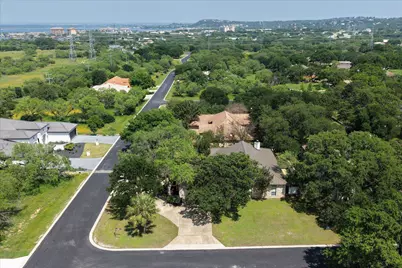 1308 Hi Circle N, Horseshoe Bay, TX 78657 - Photo 24