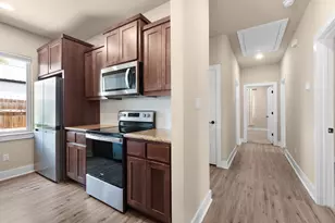 244 Western Ave, Bertram, TX 78605 - Photo 14