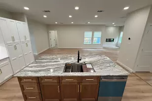 508 S Main St, Burnet, TX 78611 - Photo 4