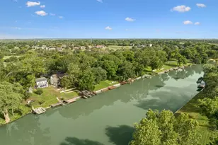 360 Shangrila Ln, New Braunfels, TX 78130 - Photo 6